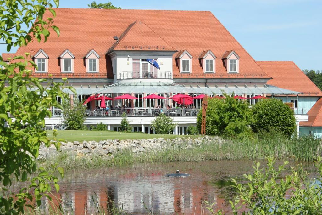 Landgasthof Gut Deutenhof Hotel Bad Abbach Exterior foto
