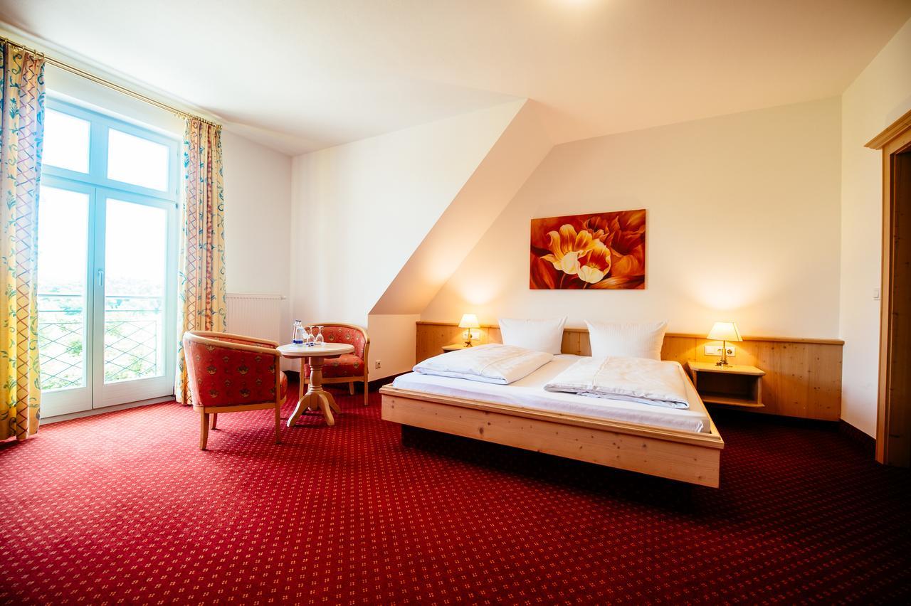 Landgasthof Gut Deutenhof Hotel Bad Abbach Exterior foto